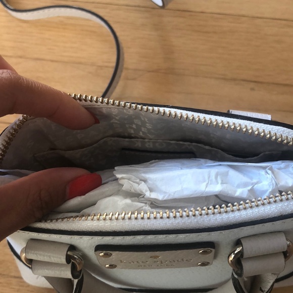 Kate Spade Mini-Rachelle Cream/Pebble Crossbody - Picture 4 of 8